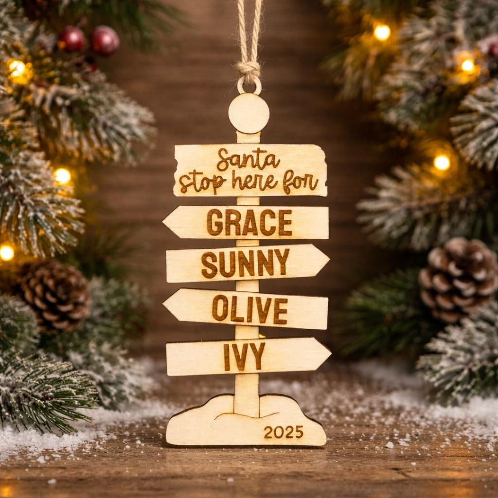 Personalized Family Ornament – Rustic Wooden Christmas Signpost Decor with Custom Engraving