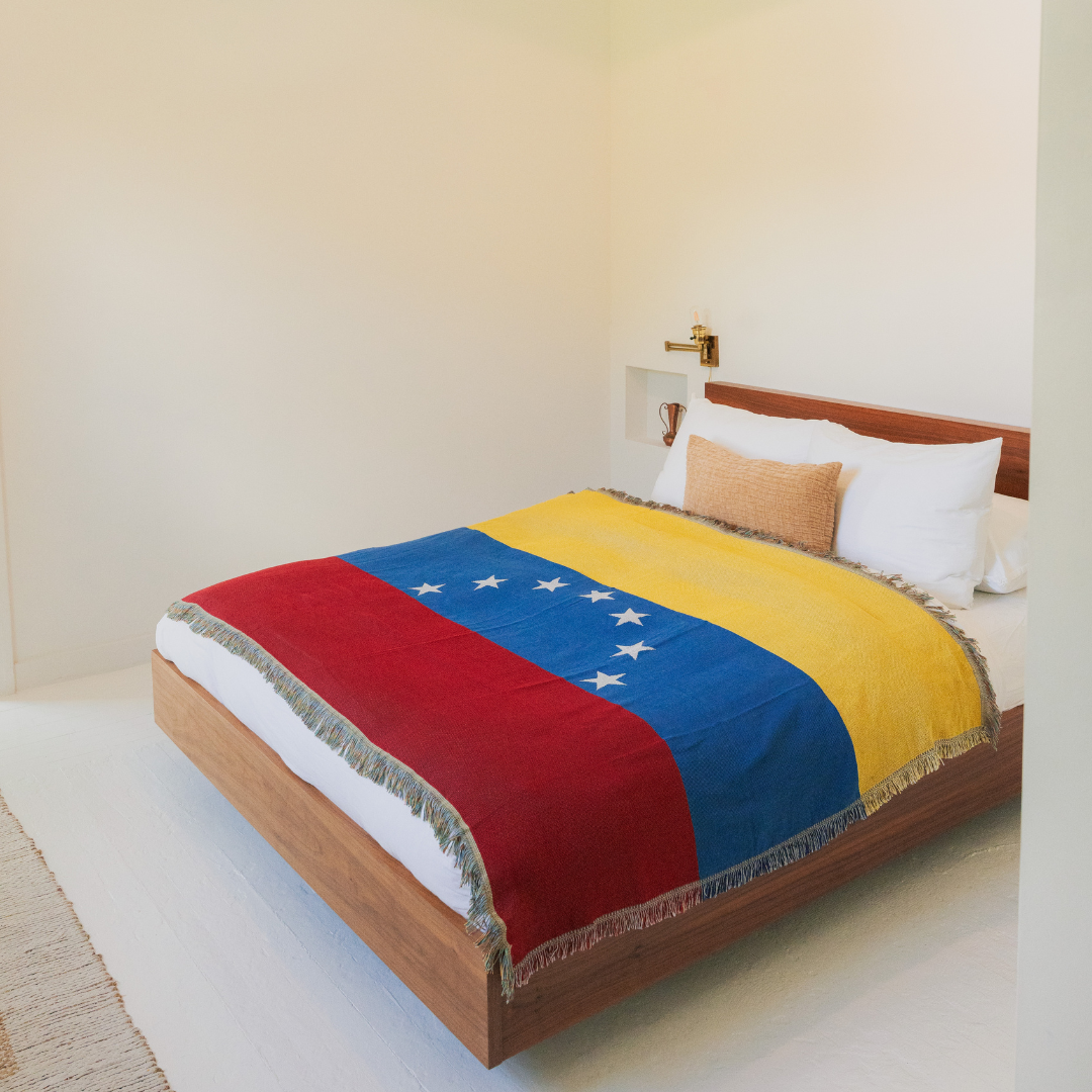 Venezuela 7 Stars Flag Woven Throw Blanket