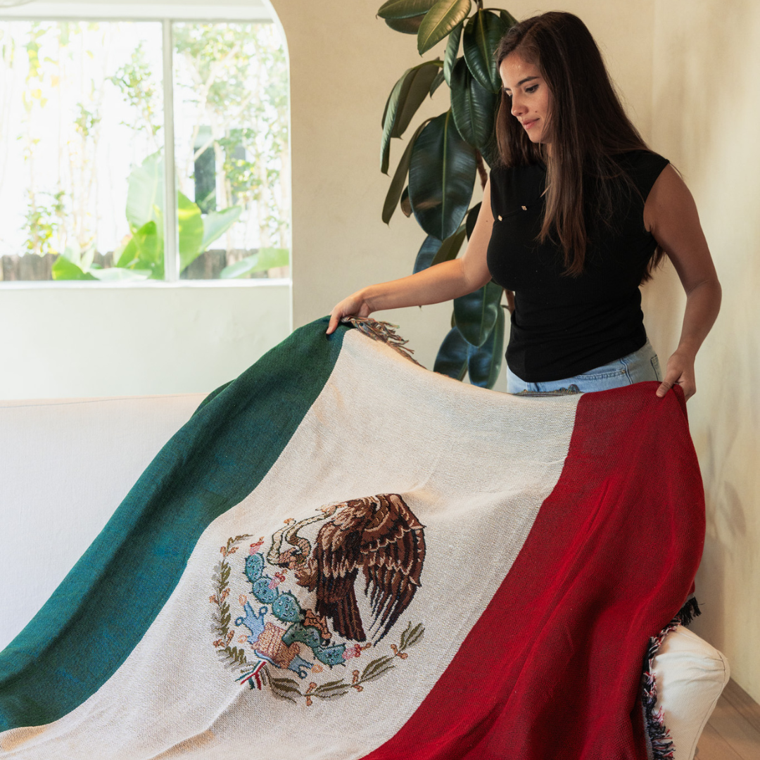 Mexico Flag Woven Throw Blanket