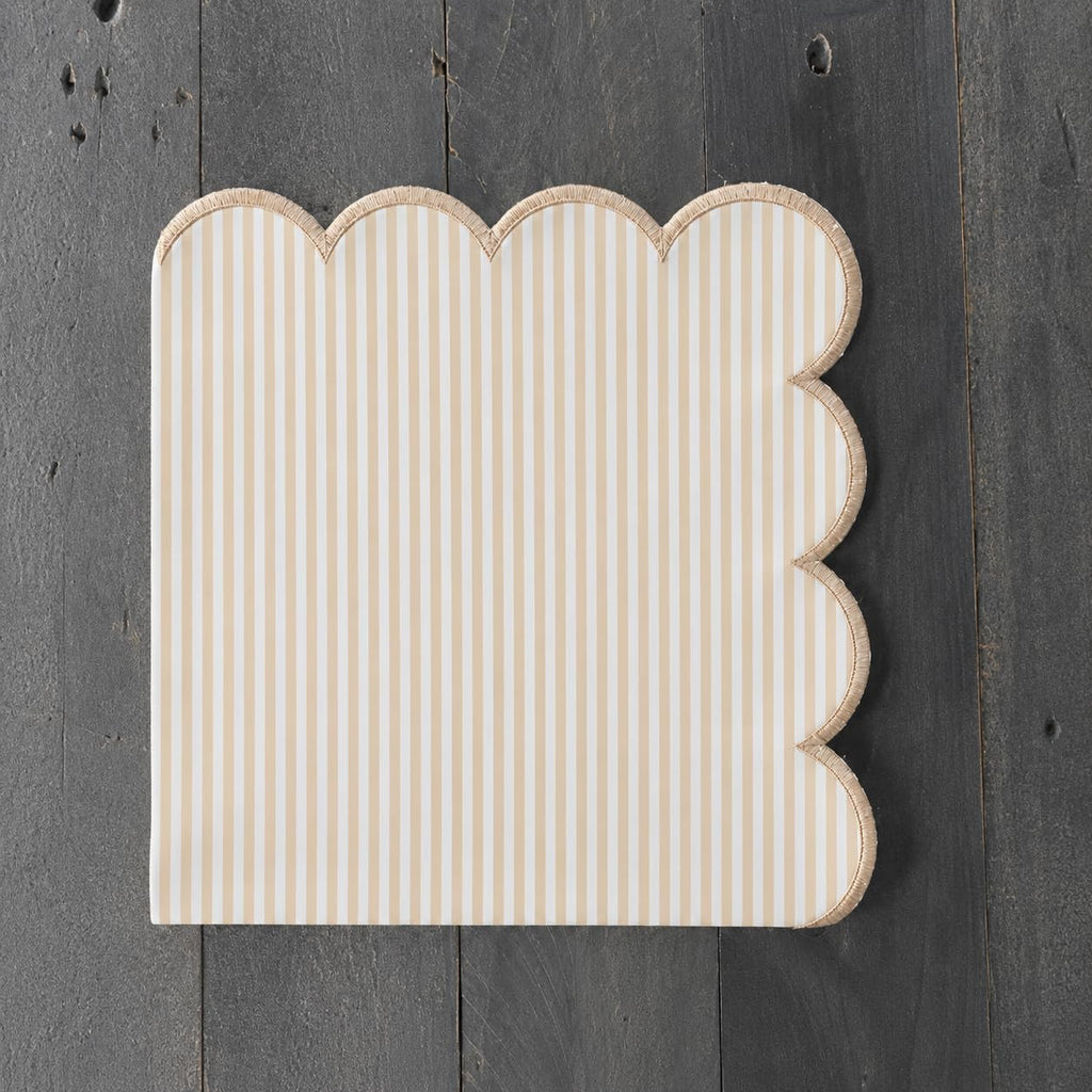 Fennco Styles Natural Scalloped Stripe Cloth Napkins 20" x 20", Set of 4 - Modern Farmhouse Table Napkins for Everyday Dining, Parties & Holiday Entertaining