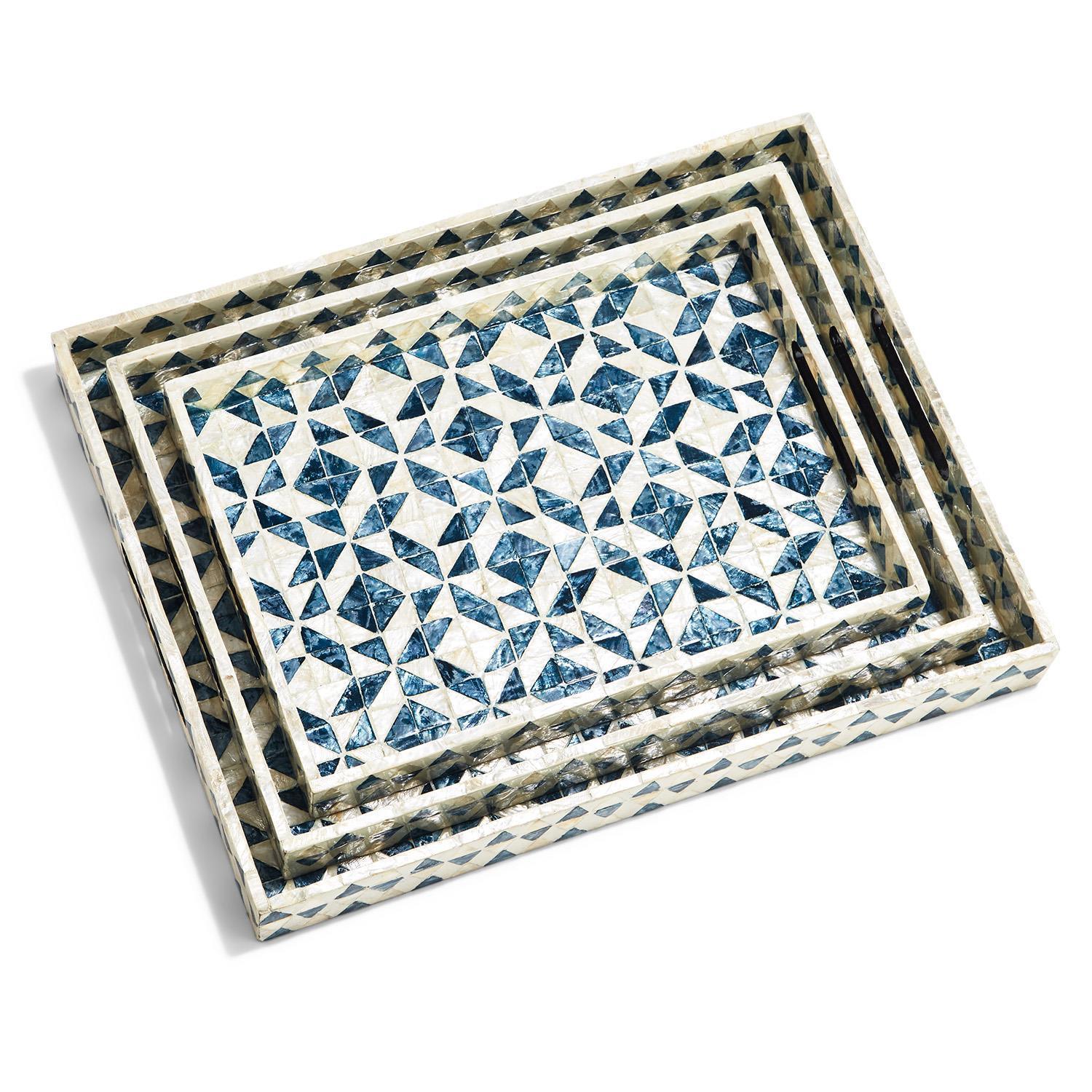 Daphne Pearl Trays