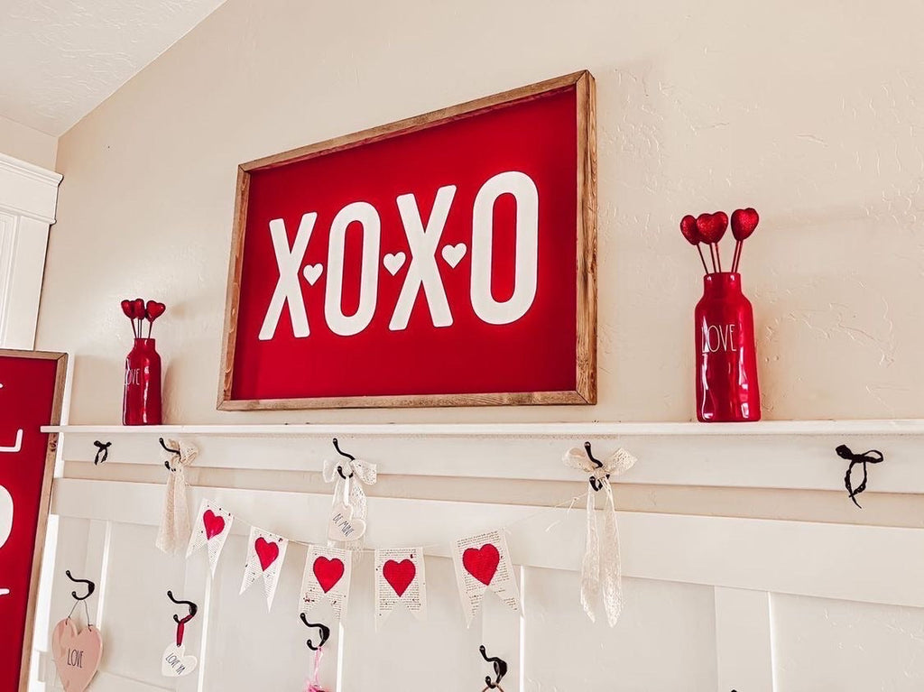 XOXO <br>Framed Saying