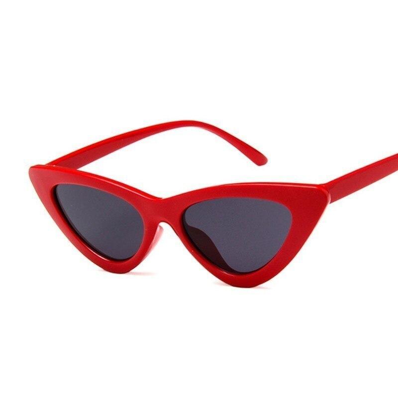 New Retro Fashion Sunglasses for Ladies and Women Brand Designer Vintage Cat Eye  Sunglasses Style  With UV400 Protection