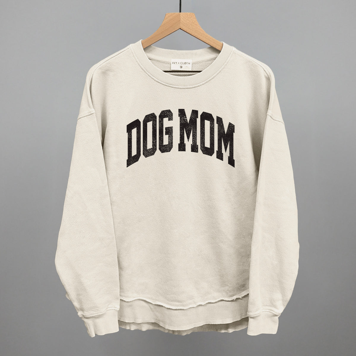 Dog Mom Distressed Arch