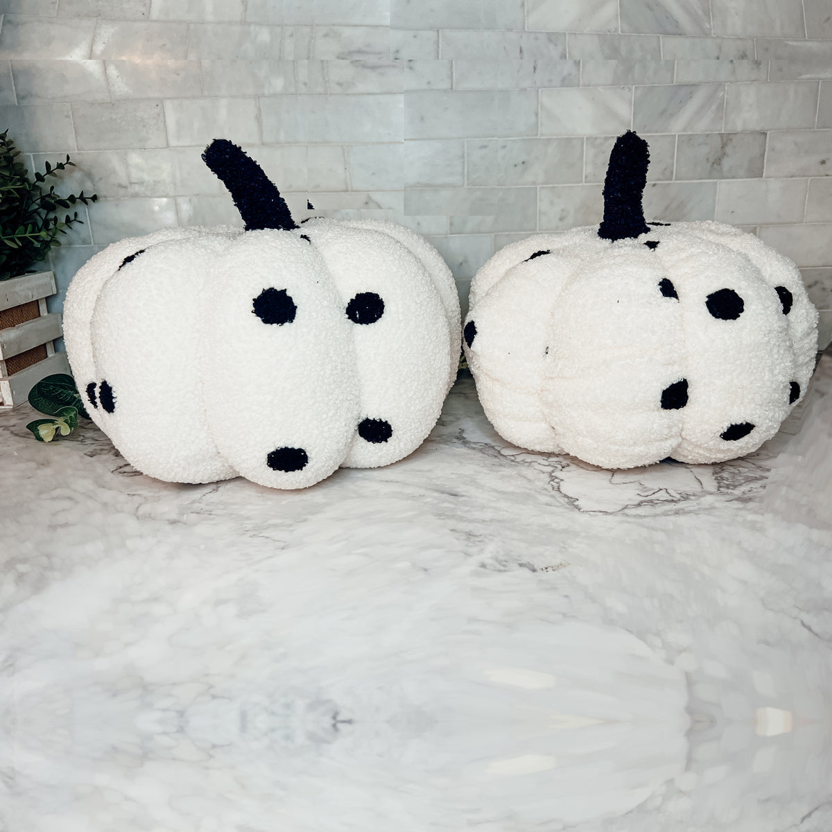 Plush Pumpkin Throw Pillow Decorative Fall Pillow Soft Cuddle Pumpkin Decor