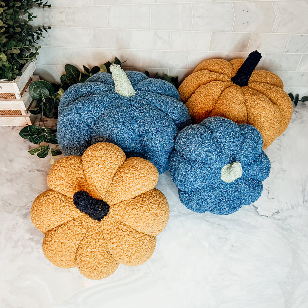 Plush Pumpkin Throw Pillow Decorative Fall Pillow Soft Cuddle Pumpkin Decor
