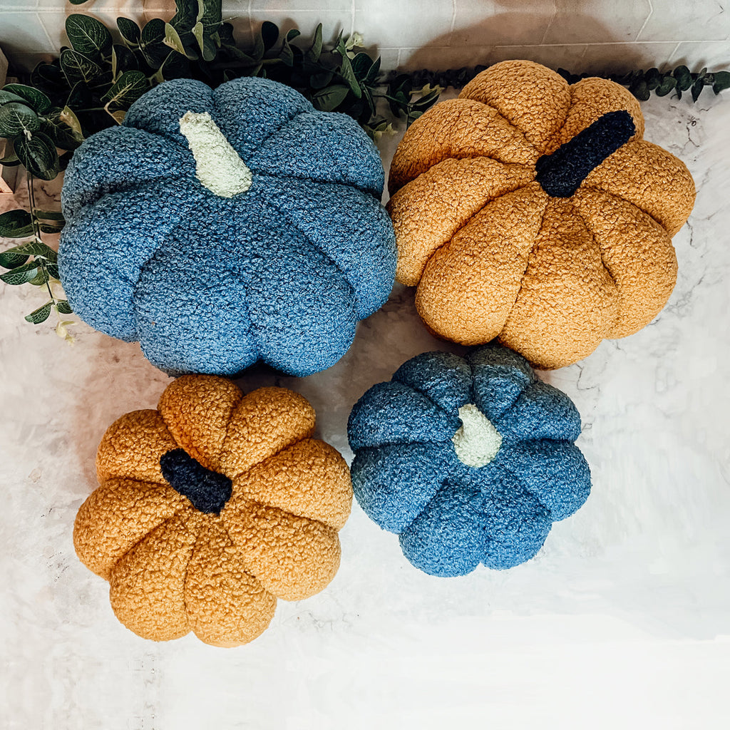 Plush Pumpkin Throw Pillow Decorative Fall Pillow Soft Cuddle Pumpkin Decor