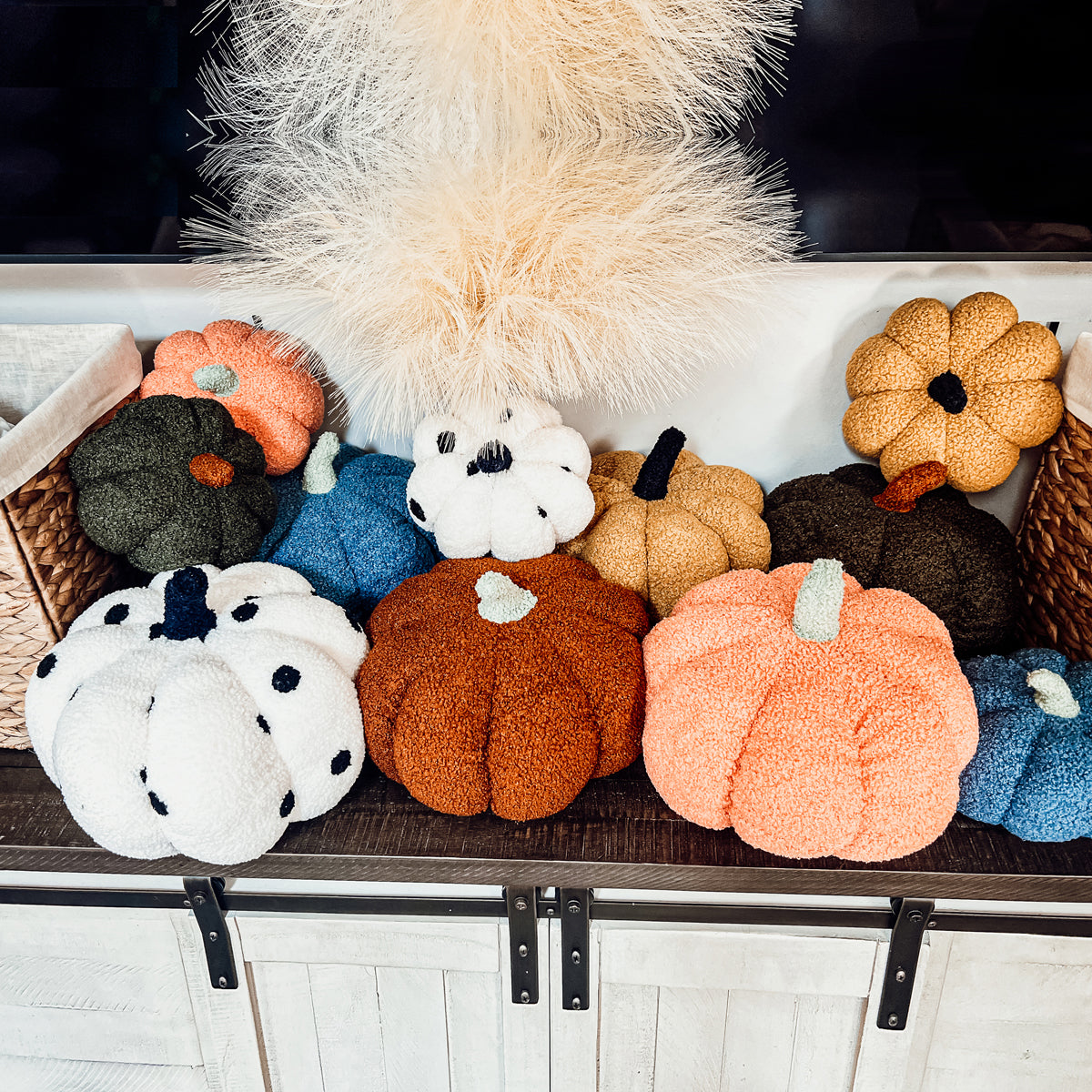 Plush Pumpkin Throw Pillow Decorative Fall Pillow Soft Cuddle Pumpkin Decor