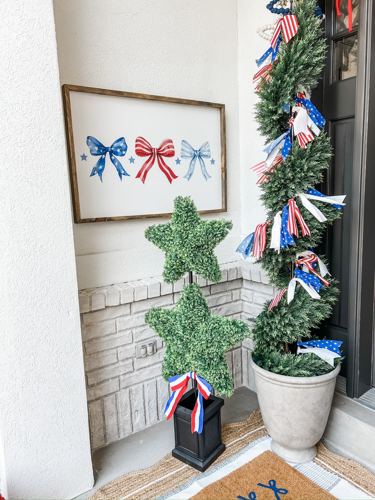 Americana Bow Trio Framed Art