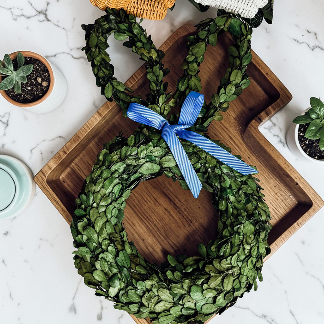 Bunny Wreath Boxwood