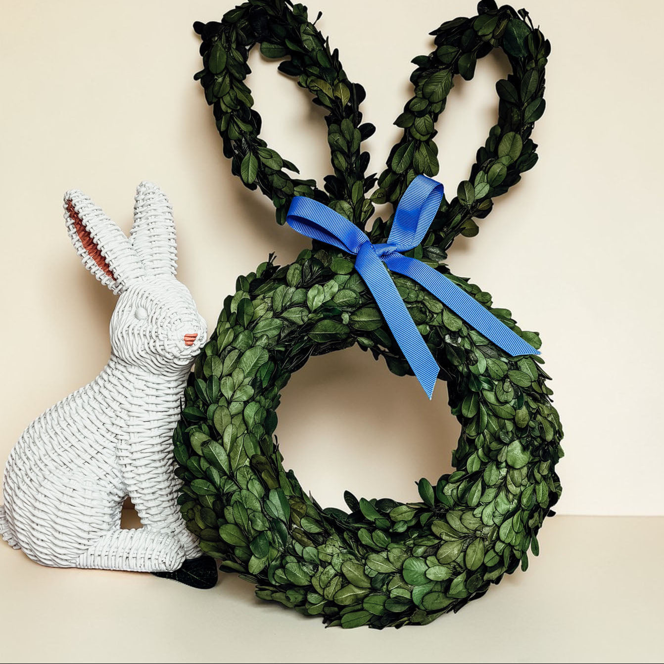 Bunny Wreath Boxwood