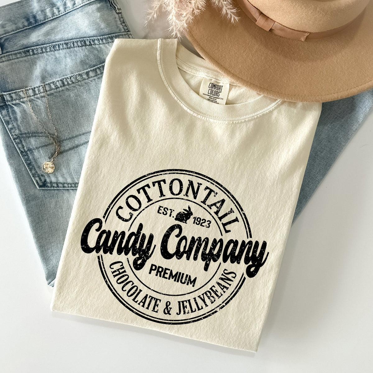 Cottontail Candy Company Retro Sign Easter Vintage Classic Artwork Comfort Colors Tee