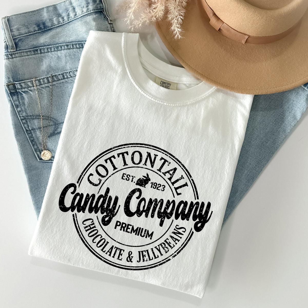 Cottontail Candy Company Retro Sign Easter Vintage Classic Artwork Comfort Colors Tee