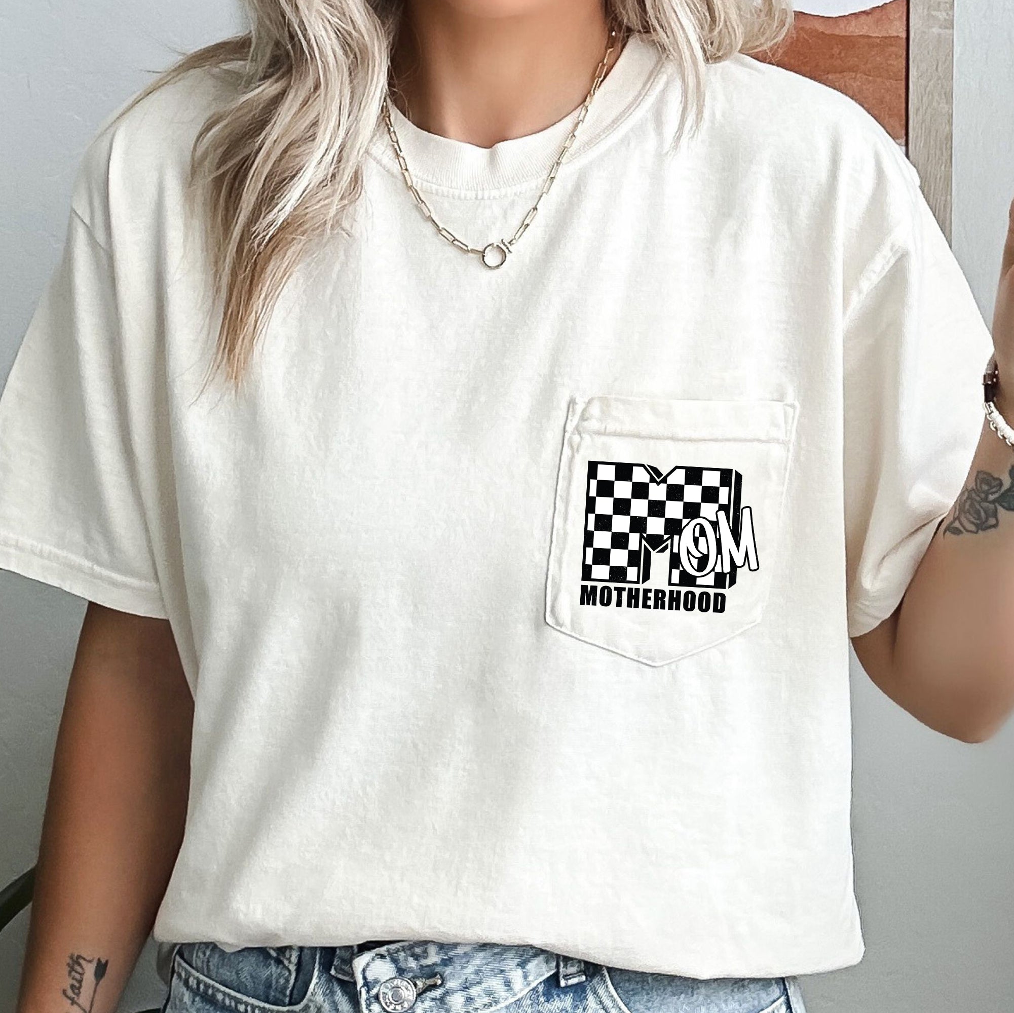 Mom, Motherhood, Retro, Checkered Comfort Colors Pocket Tee Premium Cotton Vintage Look