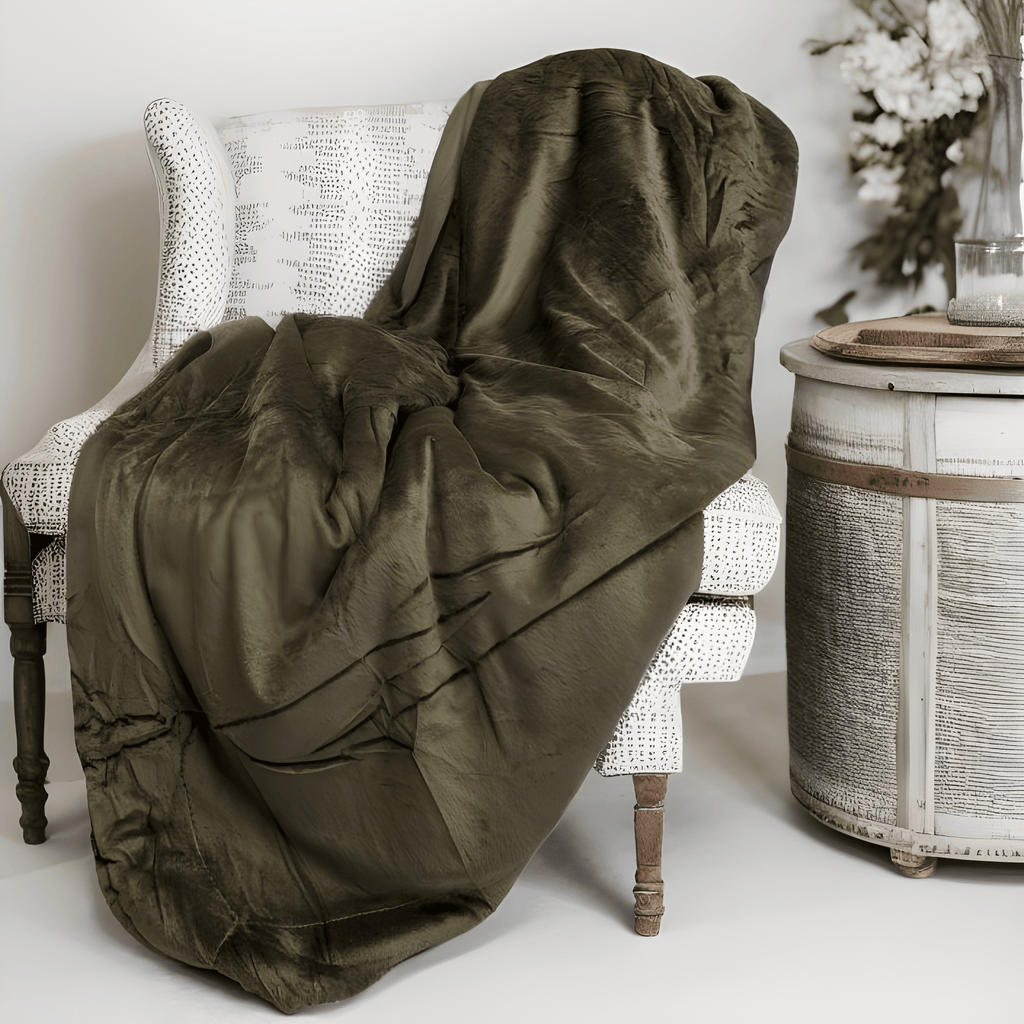 Tache Super Soft Evergreen Micro Fleece Green Sherpa Throw Blanket