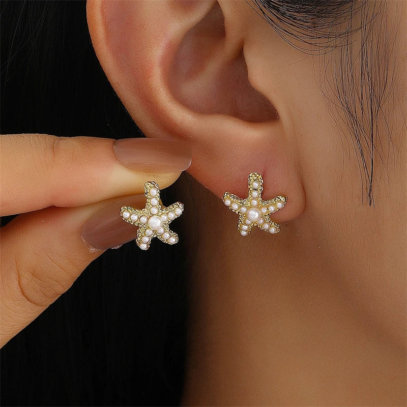 Vintage Metal Shell Stud Earrings for Women Trendy Accessories Personalization Jewelry Earrings Daily Wear Creative Jewelry Gift