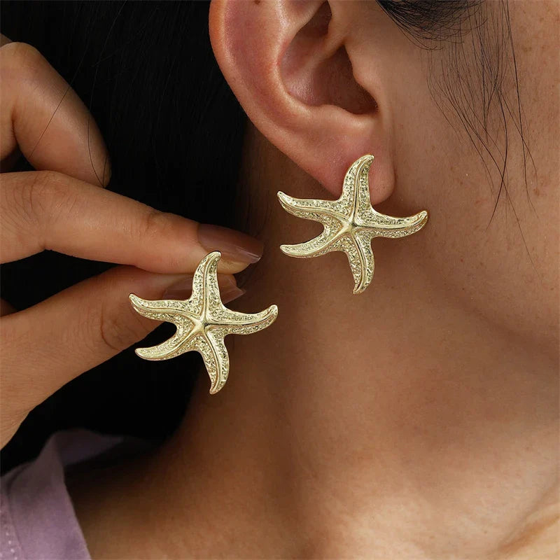 Vintage Metal Shell Stud Earrings for Women Trendy Accessories Personalization Jewelry Earrings Daily Wear Creative Jewelry Gift