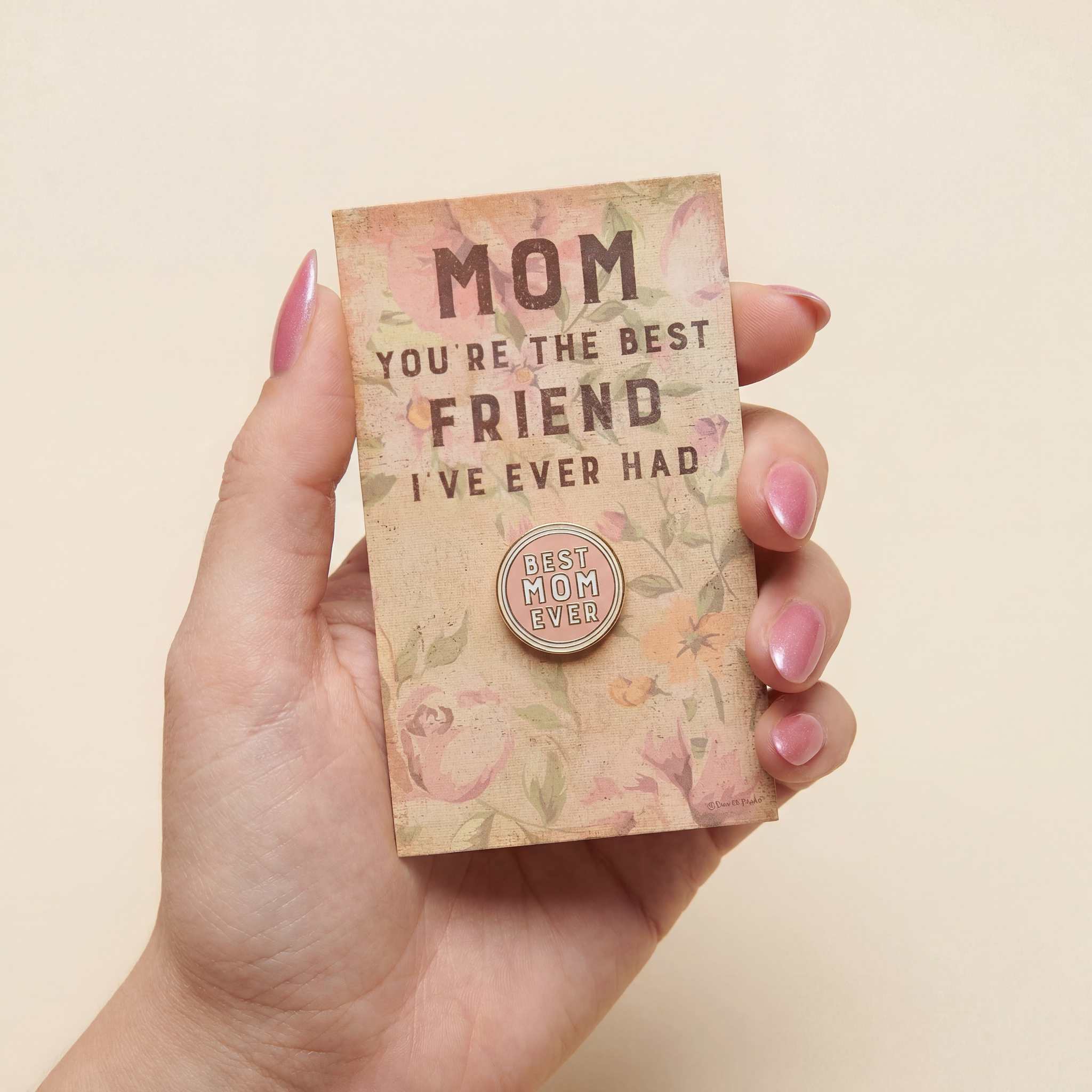 The Best Mom Ever Round Pink Enamel Pin on Gift Card