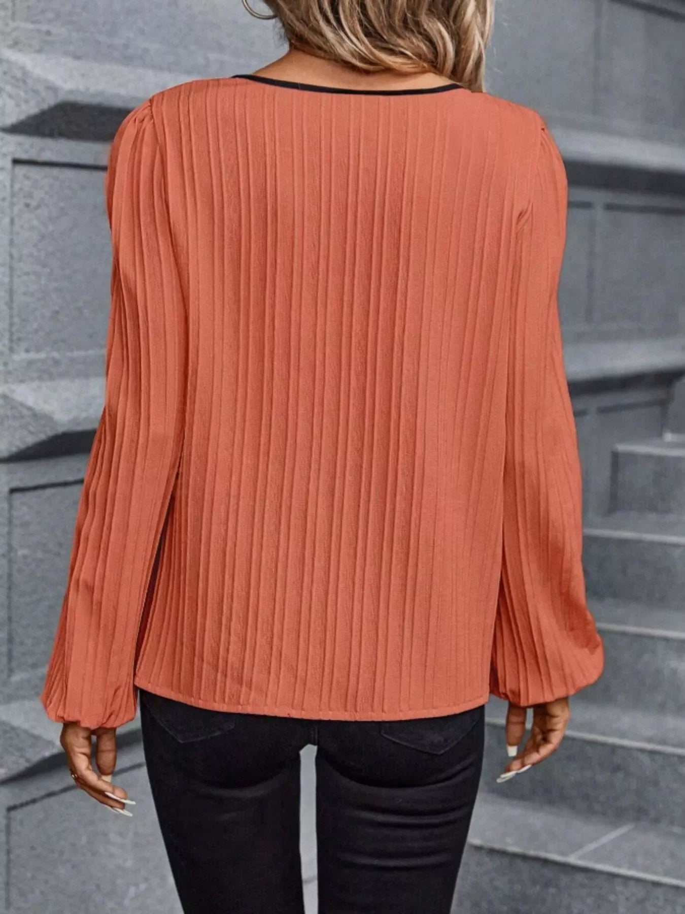 Contrast Notched Long Sleeve Blouse