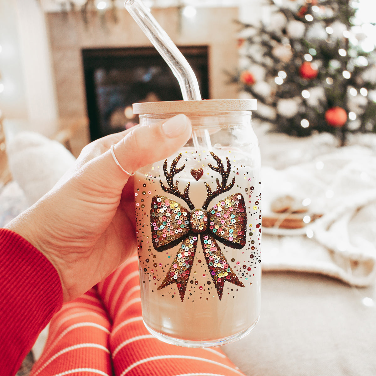 Sequin Bow Antlers 17oz Glass Cup