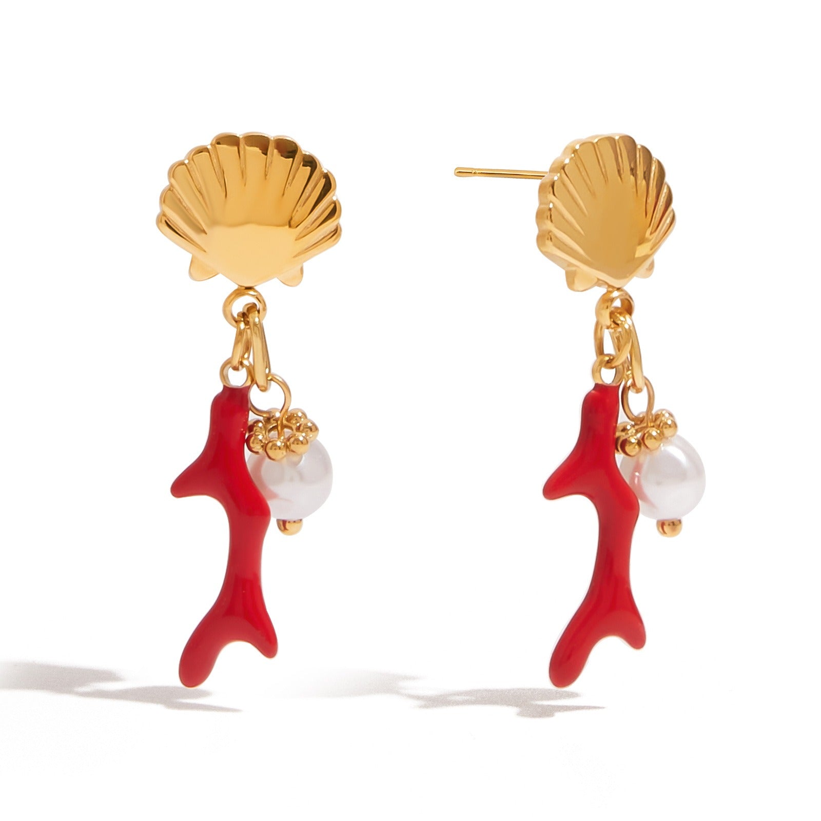 18K gold shell and coral design exquisite and noble earrings