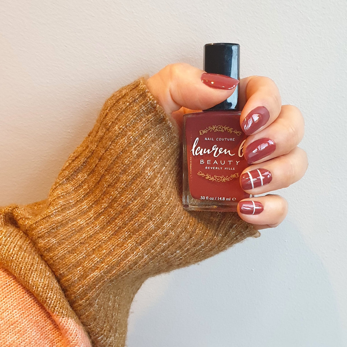 Pershing Square – 7 FREE + VEGAN NAIL POLISH
