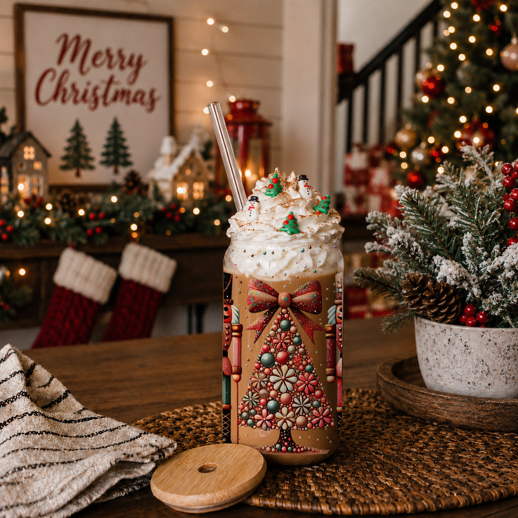 Nutcracker Glam 17oz Glass Cup