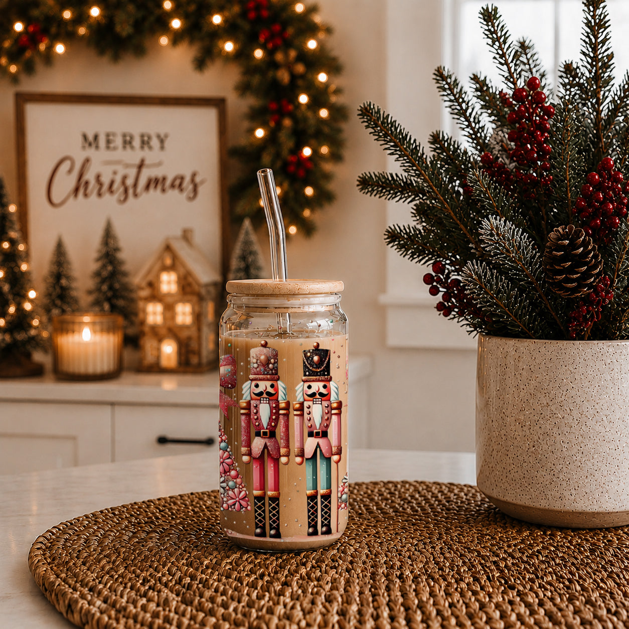 Nutcracker Glam 17oz Glass Cup