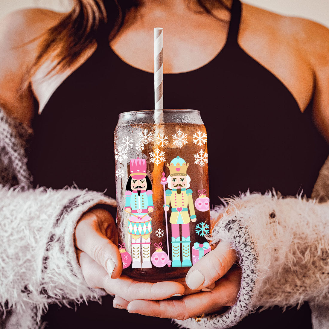 Nutcracker Nuts 17oz Glass Cup