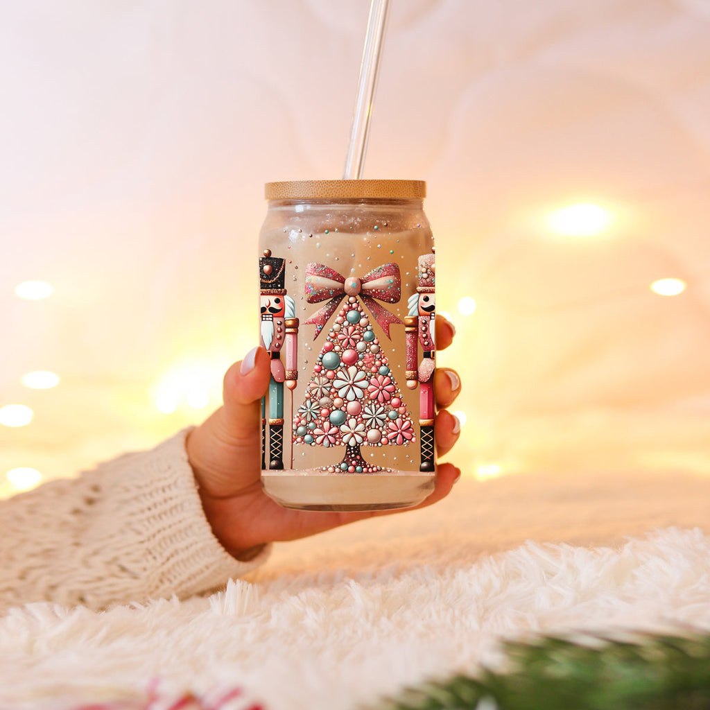 Nutcracker Glam 17oz Glass Cup
