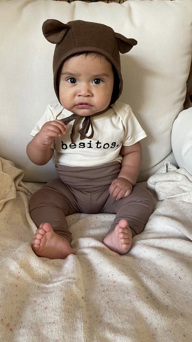 Besitos Organic Baby Bodysuit