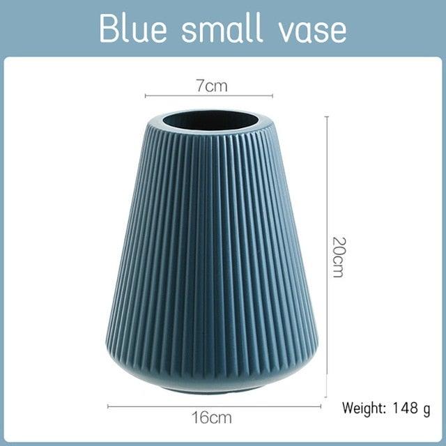 Retro Vintage  Plastic Imitation Ceramic Decorative Flower Vases for Decor Home, Living Room, Office, Parties, Wedding, Gift for Family Friends Vase Living Room Decoration Ornaments Modern Origami Plastic Vases for Flower Arrangements Home Decor