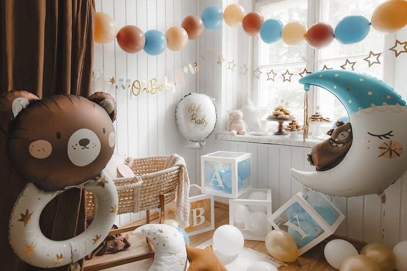 Bear on the Moon Balloon