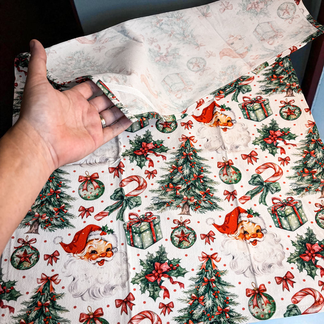 Santa Vintage Kitchen Towel